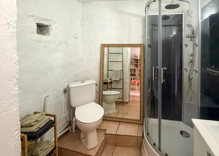 Joli Renove * Puy-lʼÉvêque