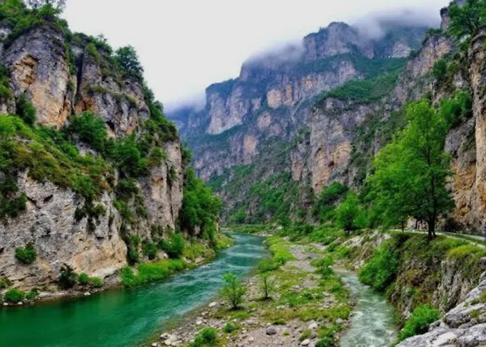 Joli Renove شقة Puy-lʼÉvêque