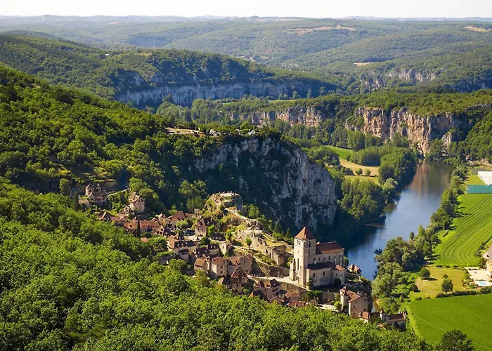 Joli Renove * Puy-lʼÉvêque